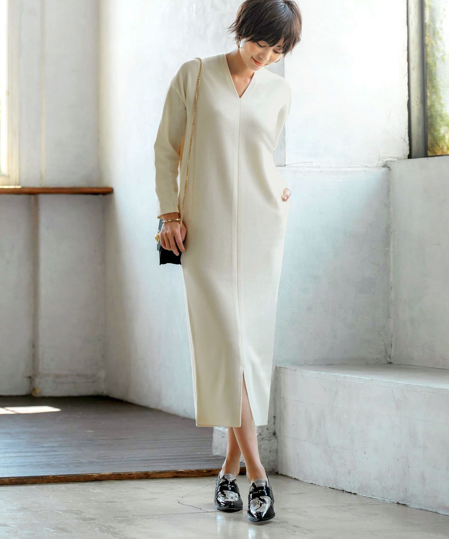 ロング丈リラックスvネックワンピースd Style Deli スタイルデリ の通販 アイルミネ