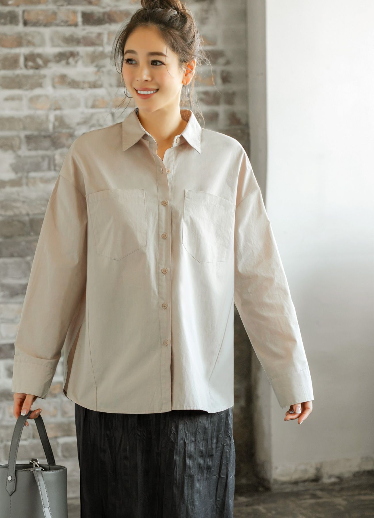 ハリのあるメモリー質感シャツ Style Deli スタイルデリ の通販 アイルミネ