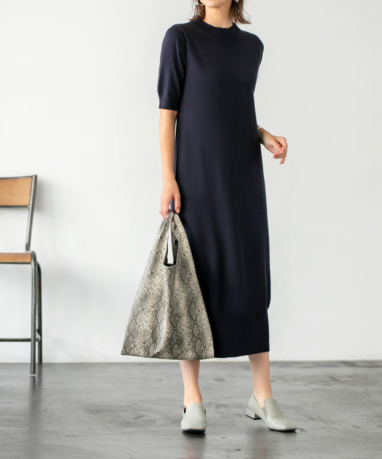 ピッタリしない ５分袖ハイネックニットワンピース Style Deli スタイルデリ の通販 アイルミネ