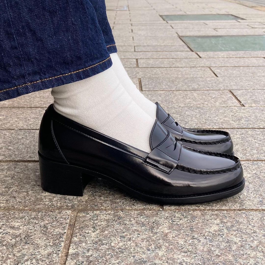 HARUTAの黒靴 (ローファー) 24㎝ - ローファー