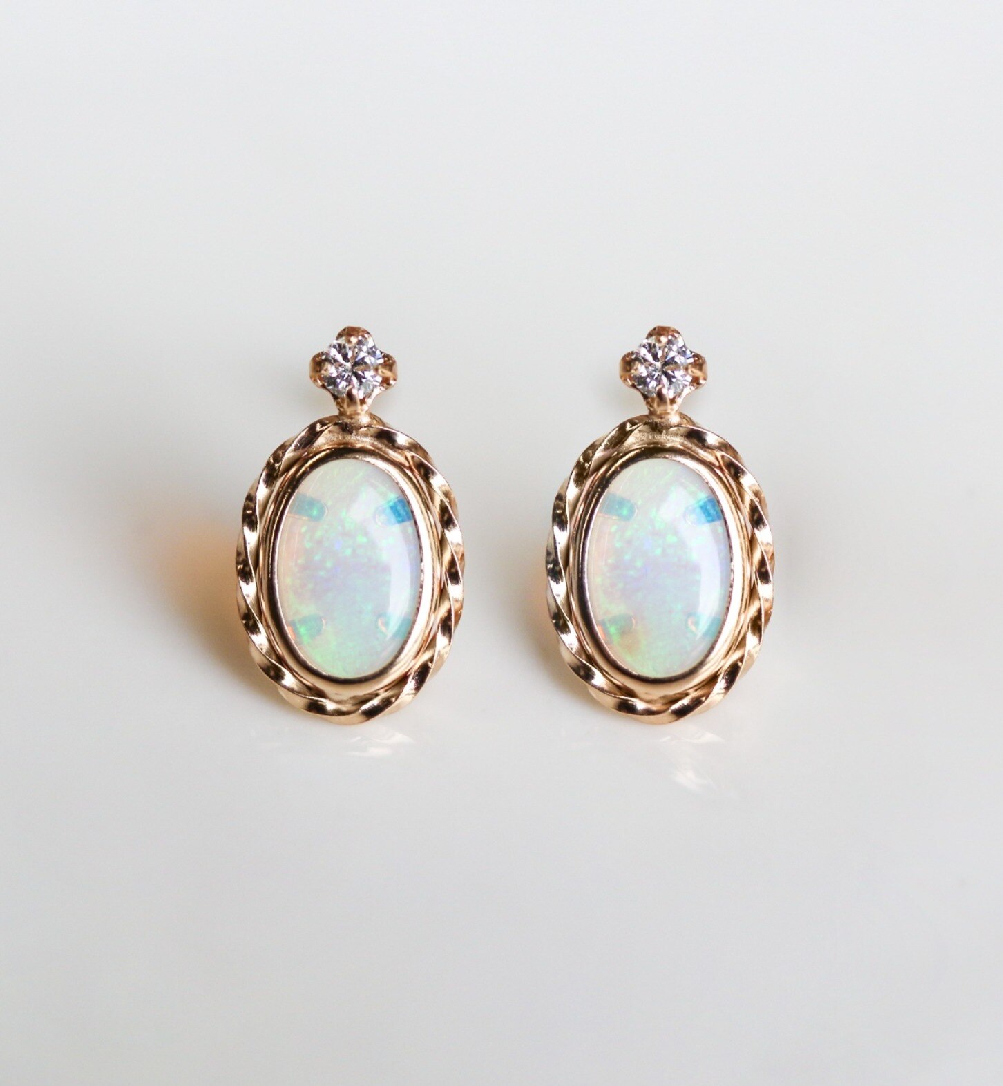 Opal & Diamond0.04ct Stud Pierce | K10YG|cui-cui(キュイキュイ)の