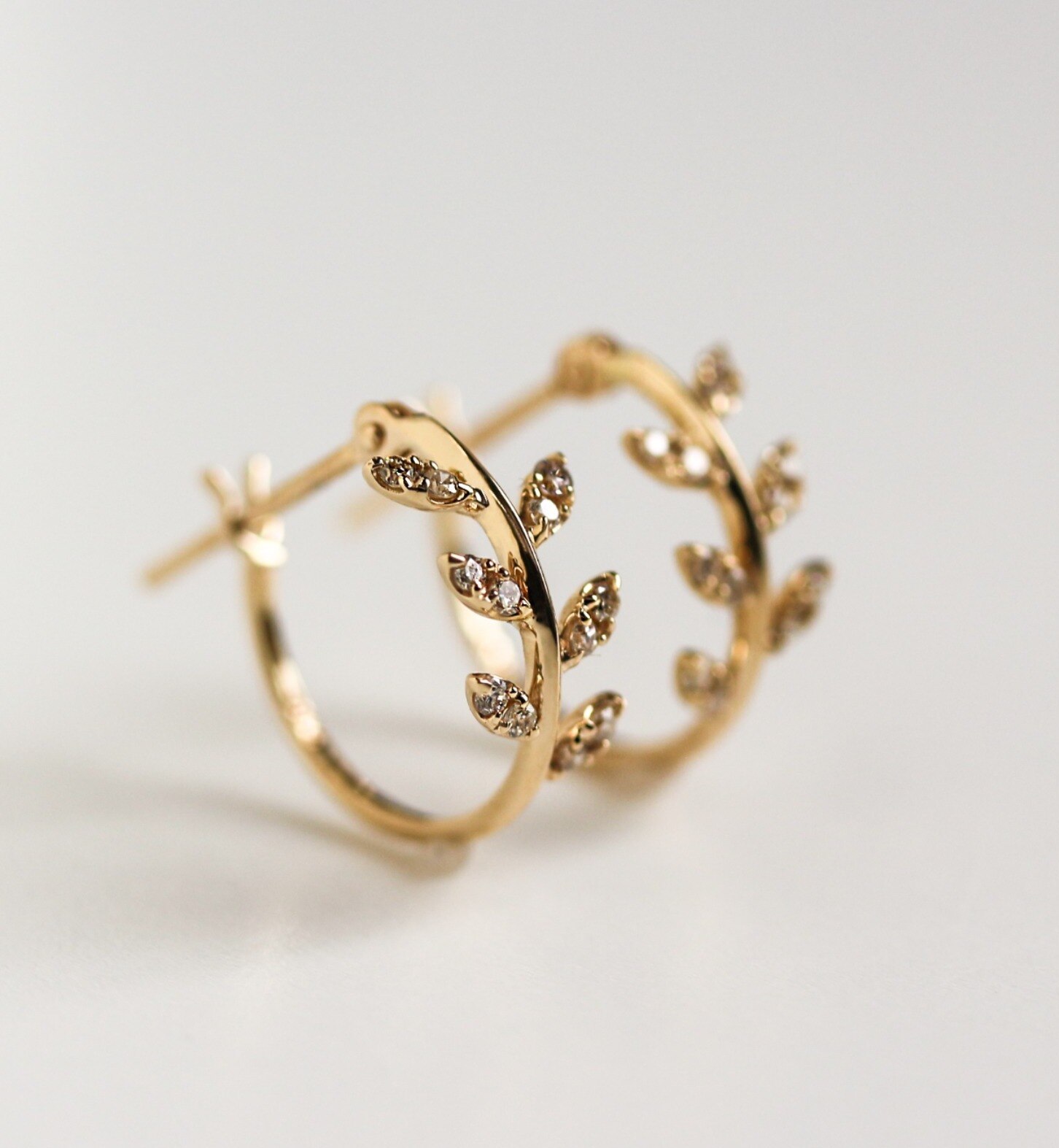 Diamond Hoop Pierce【Sapin】| K10YG|cui-cui(キュイキュイ)の通販