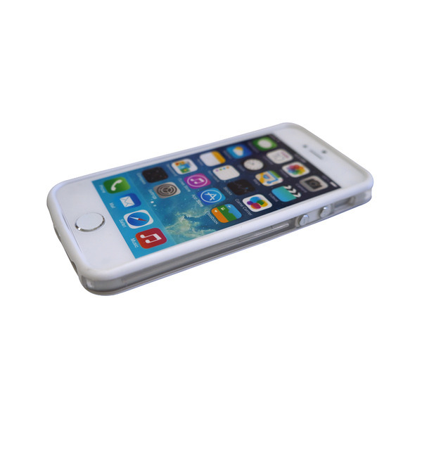 Gizmobies(ギズモビーズ)【プラスチックバンパー(ホワイト)】(iPhone5/5s)