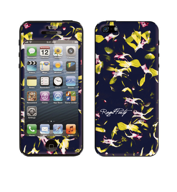 ROYAL PARTY(ロイヤルパーティー)×Gizmobies(ギズモビーズ)【Amaryllis NAVY】(iPhone5/5s)