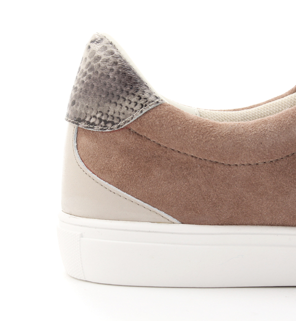 アクアベルローカットスニーカー 銀座かねまつ ギンザカネマツ の通販 アイルミネ