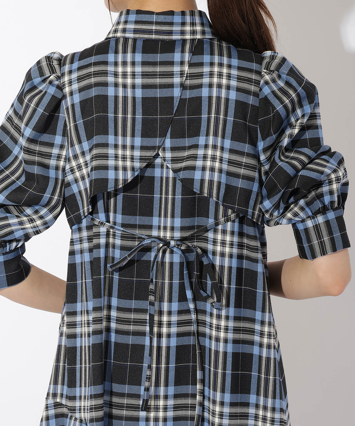 裾切替フリルシャツワンピース|And Couture(アンドクチュール)の通販