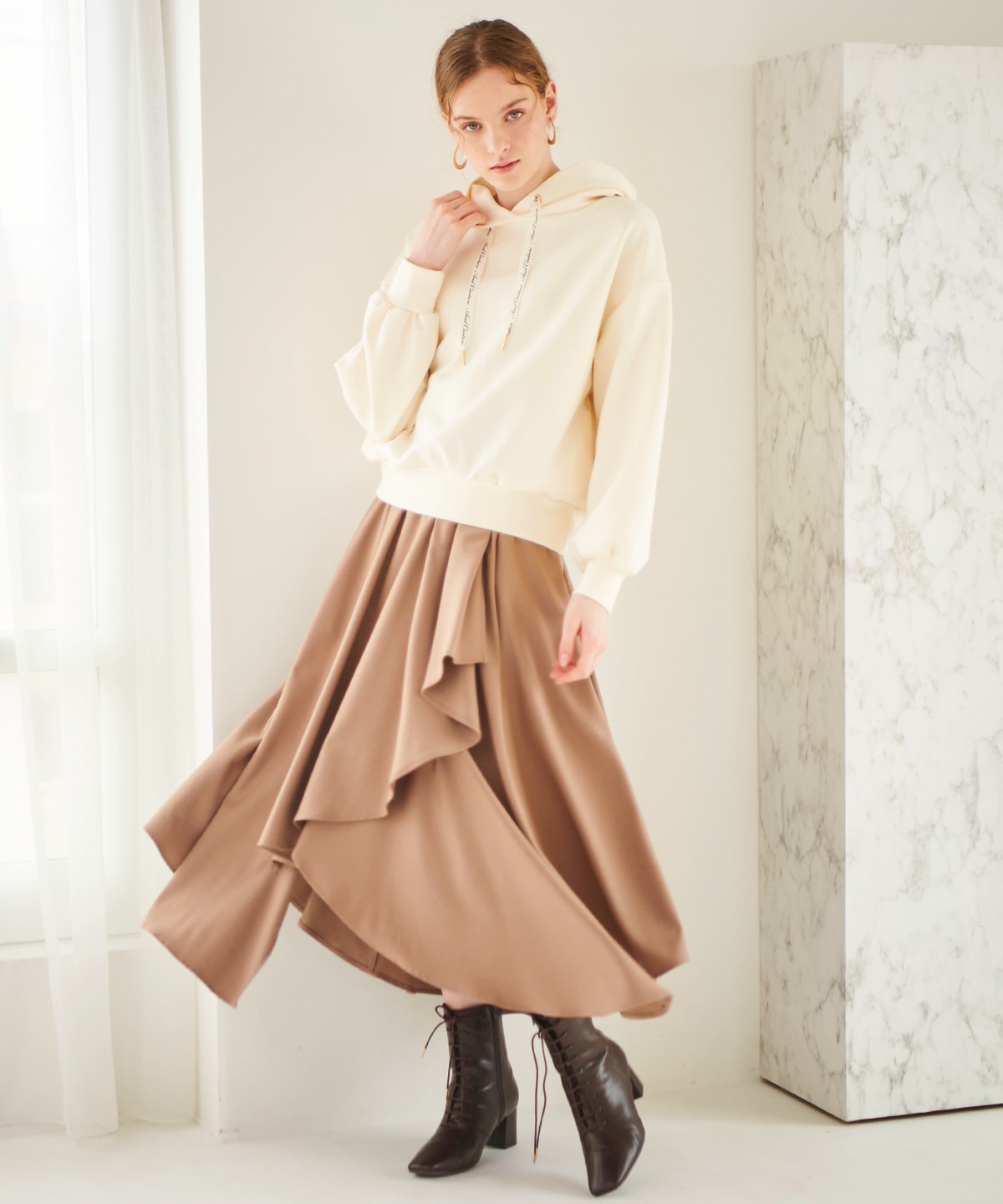 イレヘムラッフルスカート|And Couture(アンドクチュール)の通販