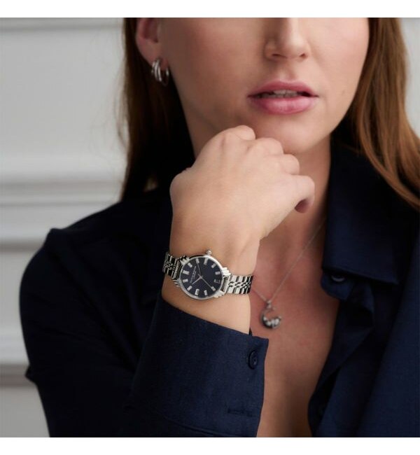 OLIVIA BURTON(ｵﾘﾋﾞｱﾊﾞｰﾄﾝ)〉ｱｰﾙ・ﾃﾞｺ ﾐﾃﾞｨ ｼﾙﾊﾞｰ ﾊﾞｼﾞｪｯﾄｽﾄｰﾝ ﾌﾞﾚｽﾚｯﾄ ＆ﾈｲﾋﾞｰﾀﾞｲﾔﾙ|H°M'S"WatchStore(エイチエムエスウォッチストア)の通販｜アイルミネ