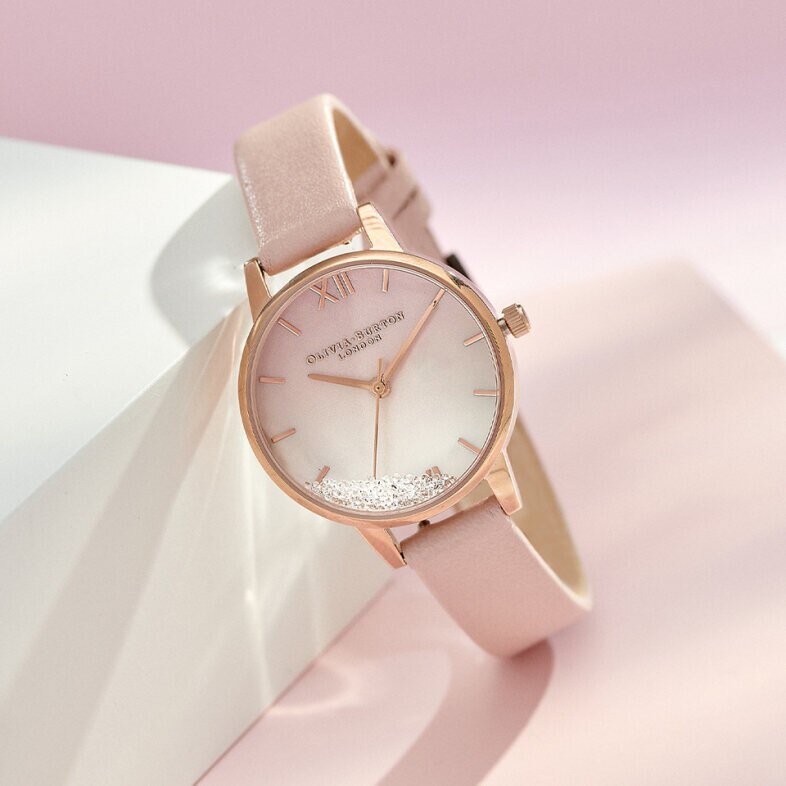 OLIVIA BURTON(ｵﾘﾋﾞｱﾊﾞｰﾄﾝ)〉30mm ｱﾝﾀﾞｰｻﾞｼｰ ｳｨｯｼﾝｸﾞｳｪｰﾌﾞ ﾚｻﾞｰ ﾎﾜｲﾄ