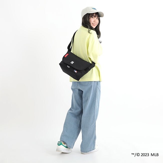 Casual Messenger Bag JR MLB YANKEES|Manhattan Portage(マンハッタン