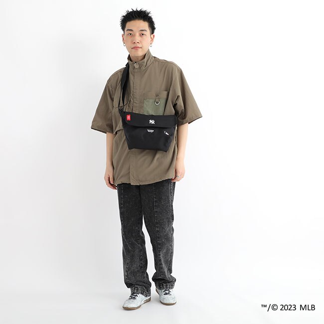 Casual Messenger Bag JR MLB YANKEES|Manhattan Portage(マンハッタン