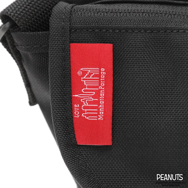 Nylon Messenger Bag Flap Zipper Pocket PEANUTS FW2023|Manhattan