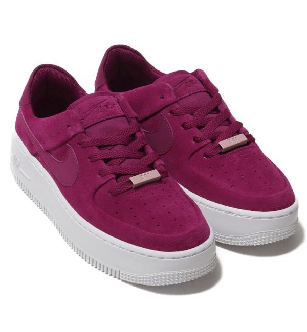 nike plum chalk