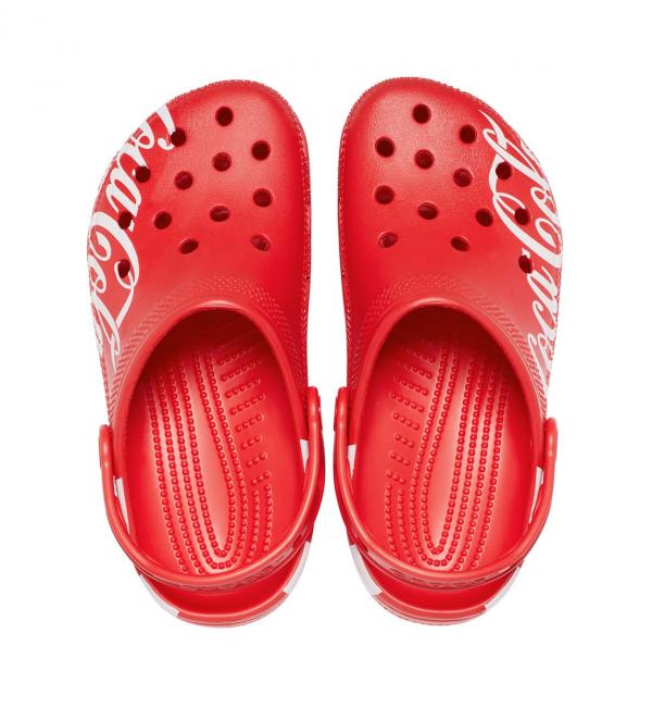 red croc slides