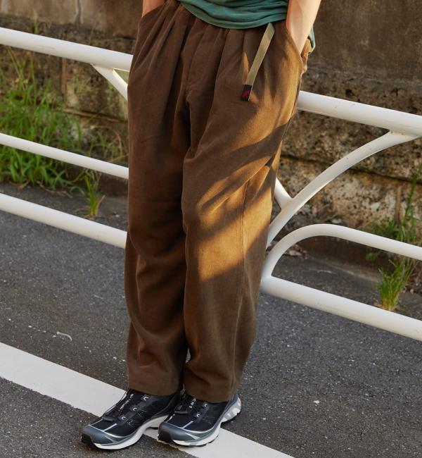 WHITE MOUNTAINEERING × GRAMICCI CORDUROY WIDE TAPERED PANTS KHAKI