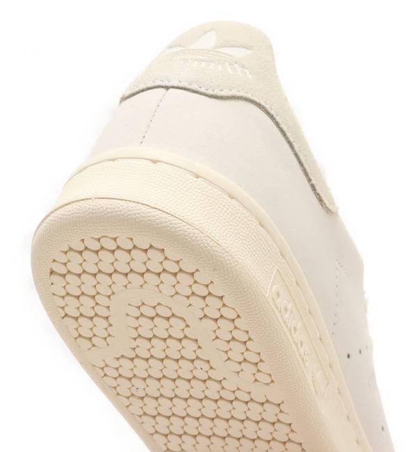 adidas アディダス レディース スニーカー 【adidas Adilette Bonega Slides】 サイズ  US_6.5W(23.5cm) Cloud White Off White Off White スニーカー
