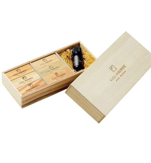 Kusu Handmade エコブロック 12個 カンフルオイル10ml 桐箱入り Chaotic Origin Dub カオティックオリジンダブ の通販 アイルミネ Kusu Handmade エコブロック 12個 カンフルオイル10ml 桐箱入り Chaotic Origin Dub カオティックオリジンダブ の通販 アイルミネ