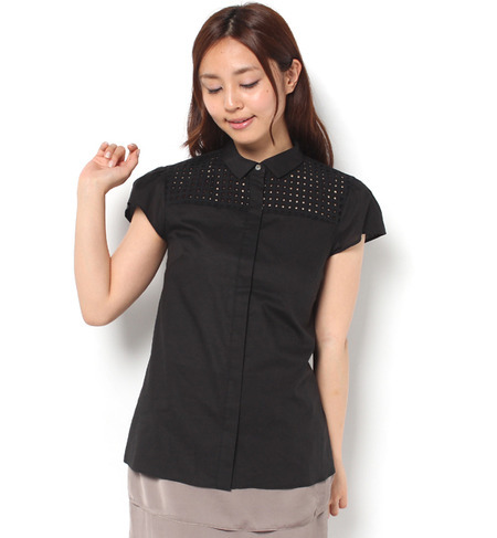 オンラインストア限定・フレンチスリーブブラウス