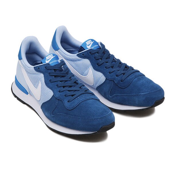 WMNS NIKE INTERNATIONALIST