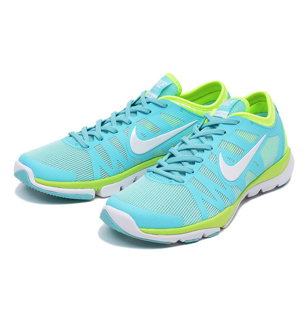 WMNS NIKE FLEX SUPREME TR 3