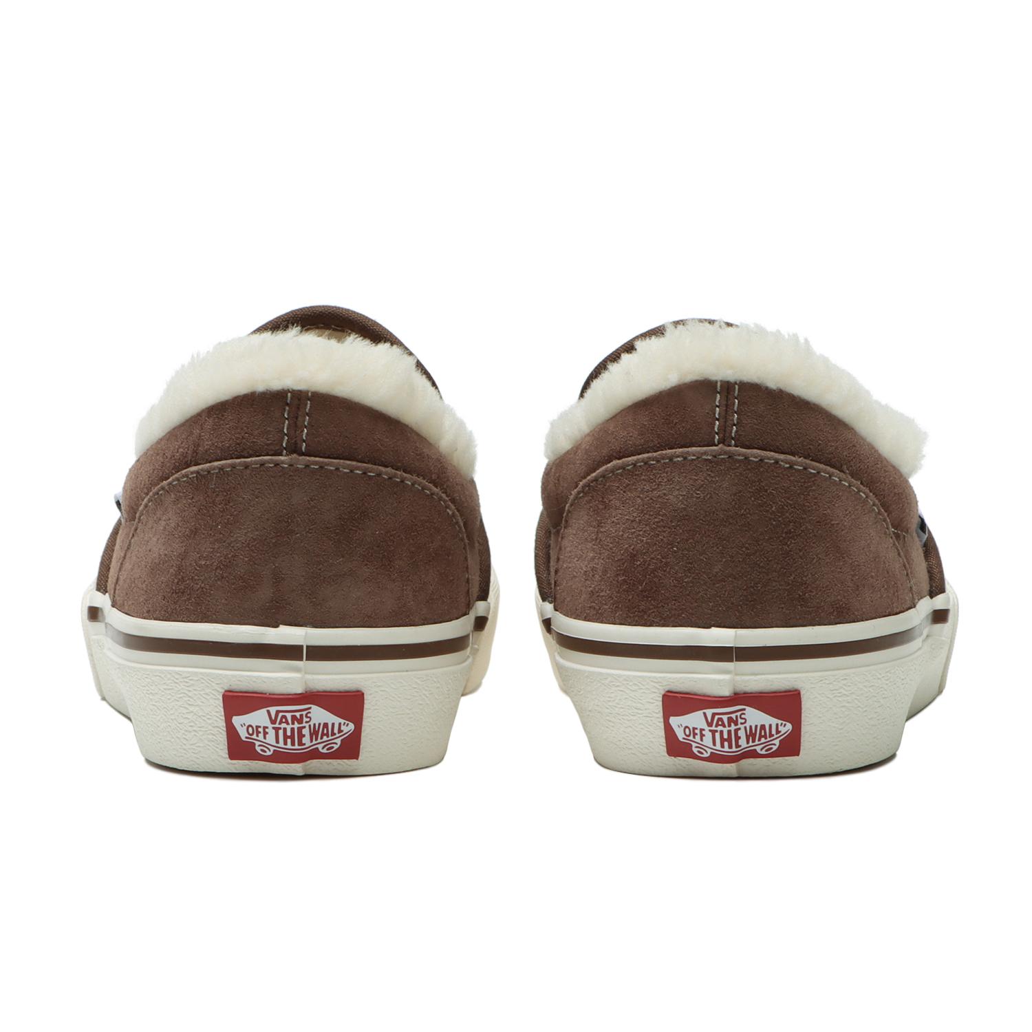 Vans classic on sale slip on fur