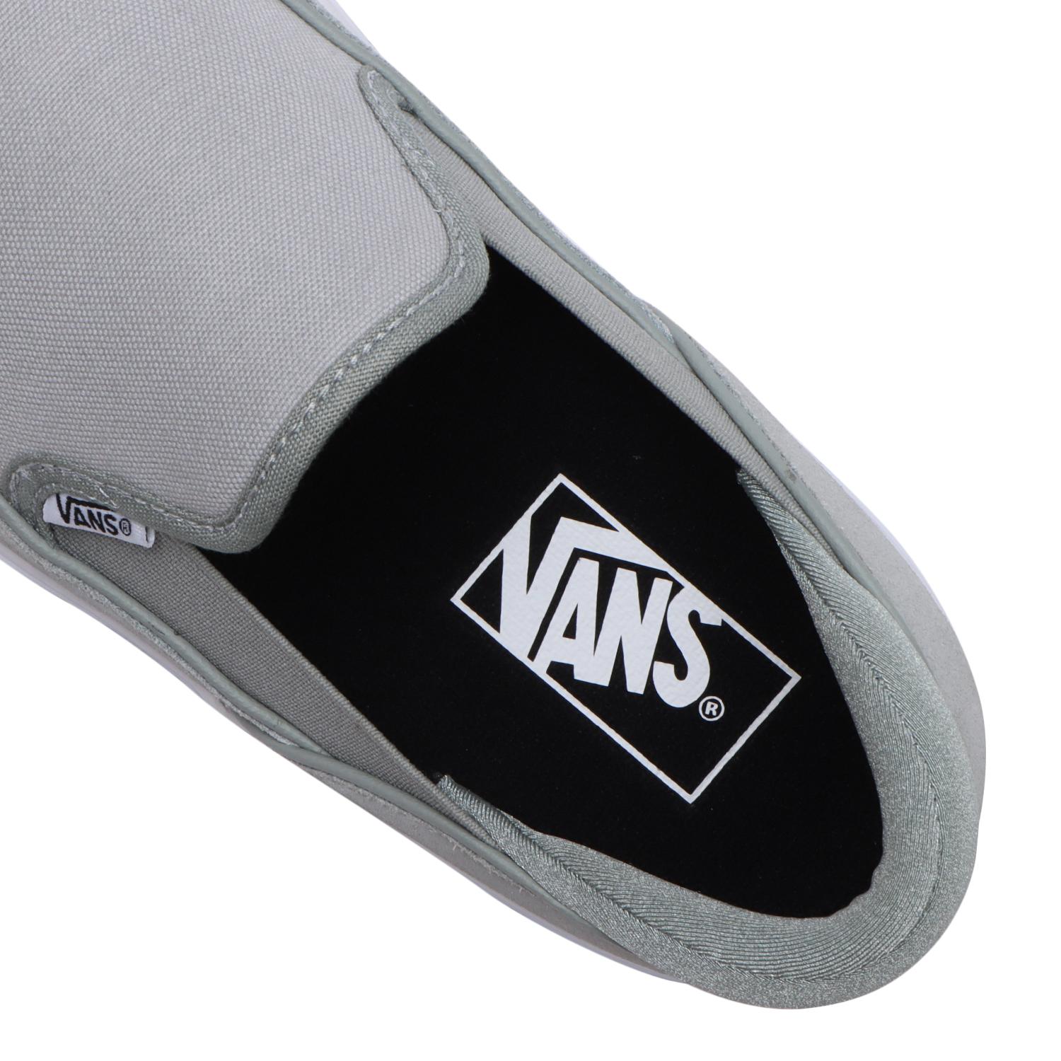 Vans dove clearance grey slip on